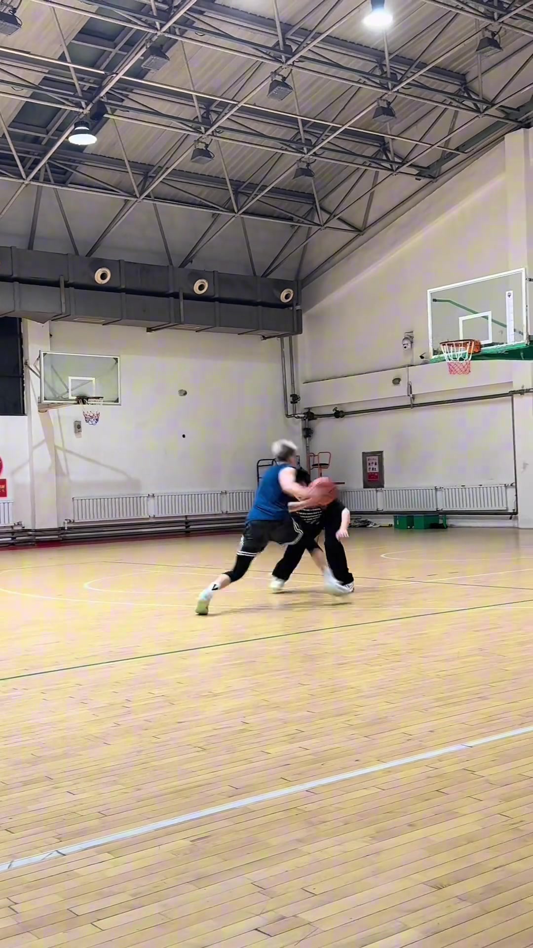 九游会·j9官方网站郭艾伦：我眼睛恢复的很好要开始进步了 下赛季等我