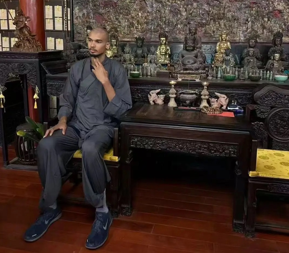 j9九游真人游戏第一平台《大河报》：文班亚马目前确实在少林寺 相关事宜不方便对外公开