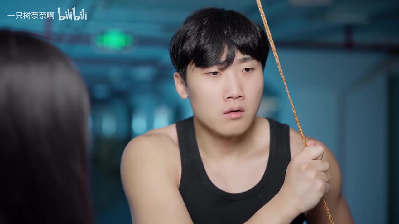 j9九游会官方登录你们又拍！树奈奈更新视频：你们玩瓦手的对象，私下也是这个样子吗？！